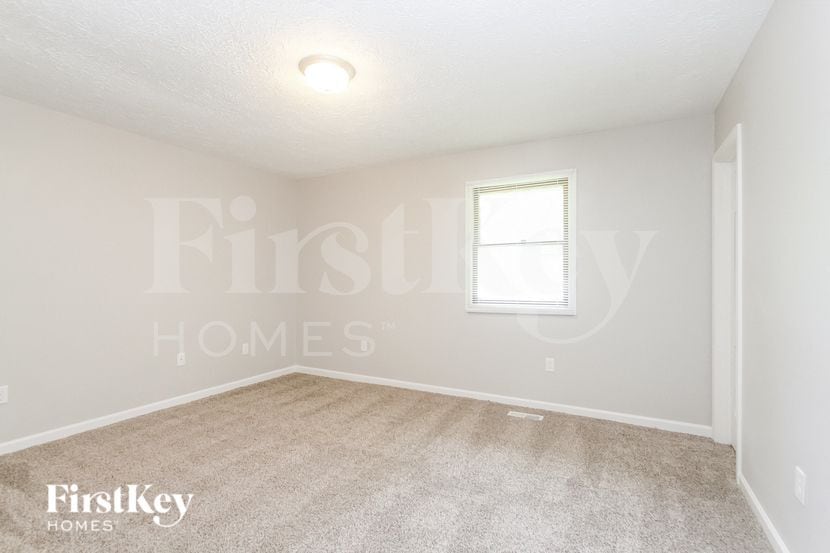 Building Photo - 127 E Edgewood Ave