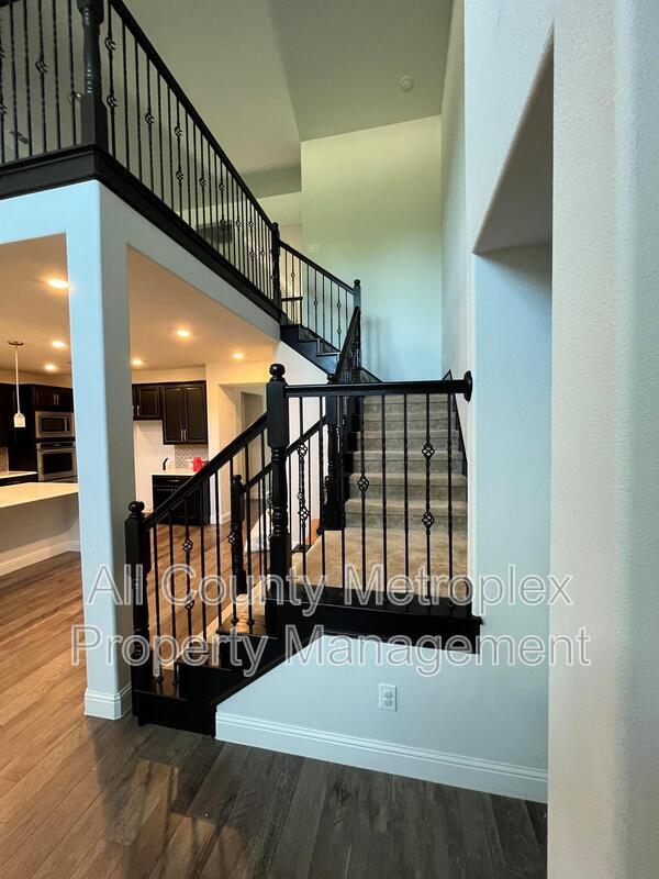 Building Photo - 3577 Hathaway Ct