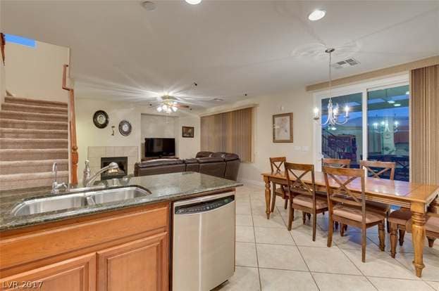 Building Photo - 5318 Hollymead Dr