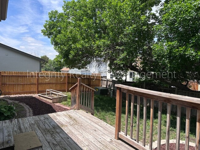 Building Photo - 17657 Ponderosa Ave