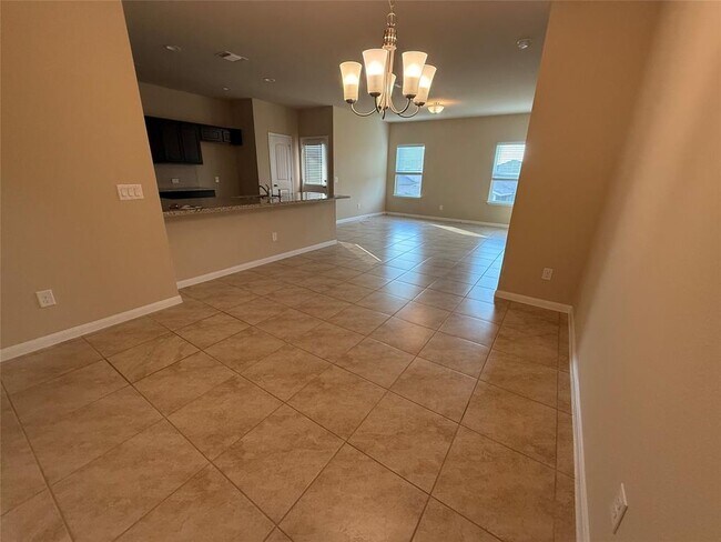 Building Photo - 6624 San Isidro Dr