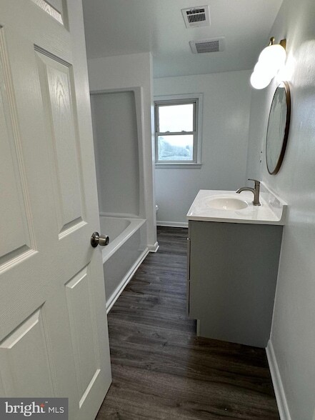 Building Photo - 1437 Liberty Rd