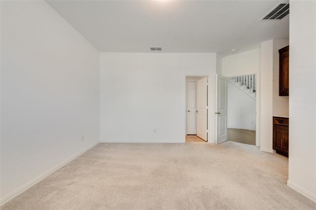 Building Photo - 6915 Barnes Dr