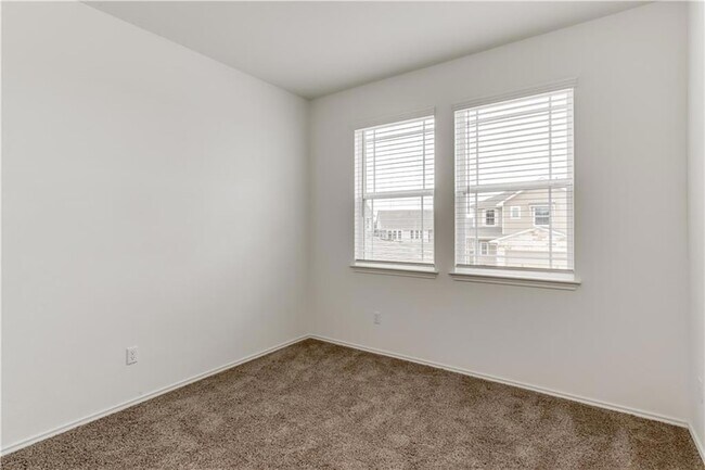 Building Photo - 712 Affazia Ln