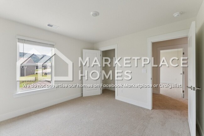 Building Photo - 8334 Bright Water Dr