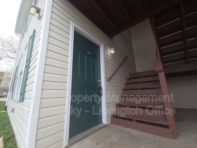 Building Photo - 164 Grinder Ct