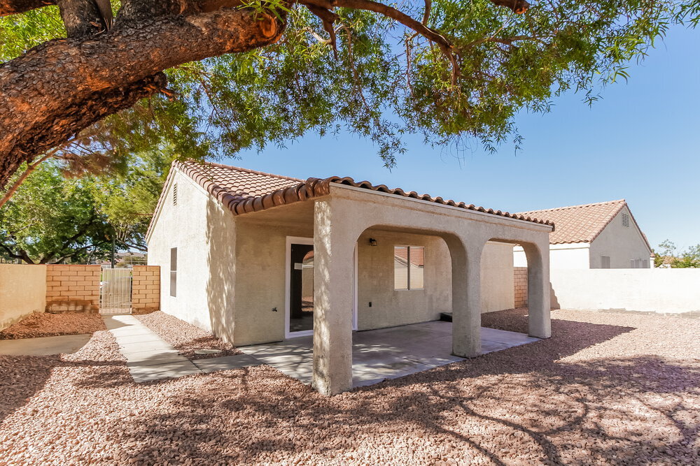 Building Photo - 1024 Sky Forest Dr