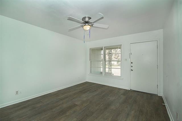 Building Photo - 1925 Hilltop Dr