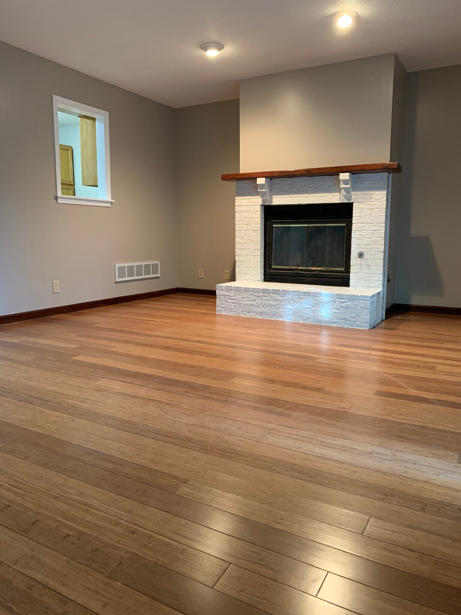 Building Photo - 4337 Edison Cir