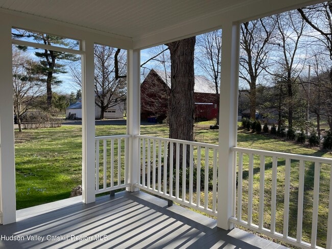 Building Photo - 416 Hapeman Hill Rd