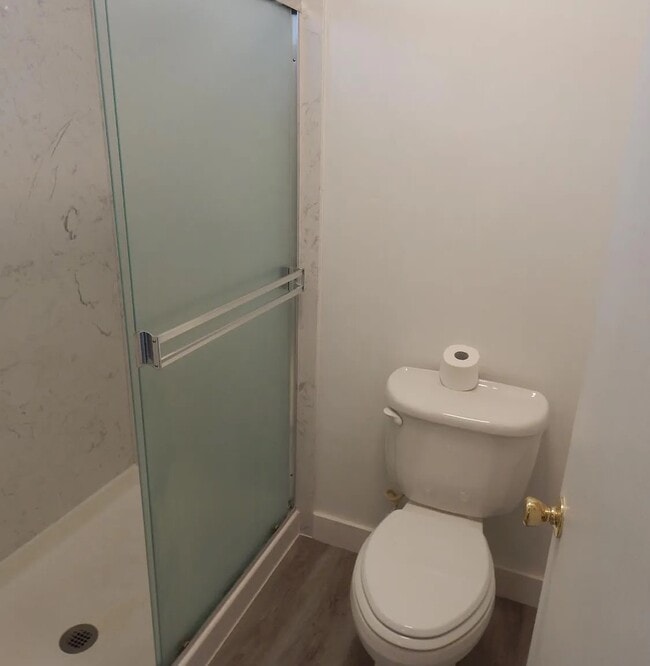 Building Photo - 400 Seville Pl