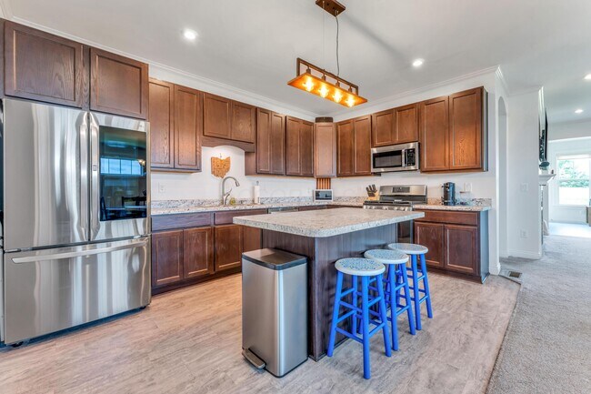 Building Photo - 8619 Landrace Dr