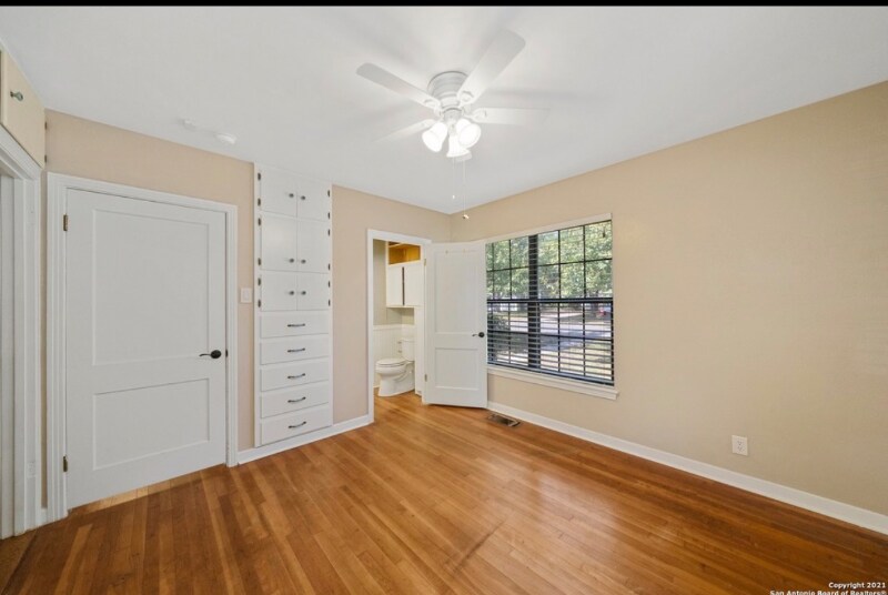 Building Photo - 214 Coyle Pl