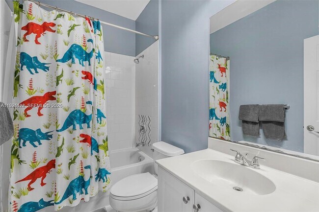 Building Photo - 2712 SW 120th Terrace