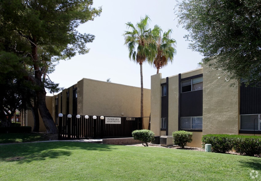 Primary Photo - Panorama Apartments