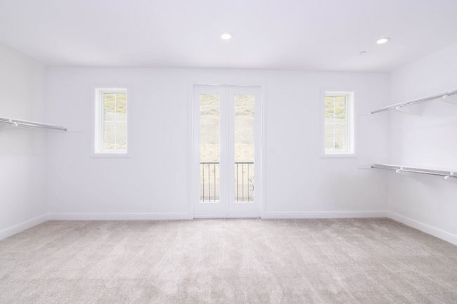 Building Photo - 20268 Albion Wy