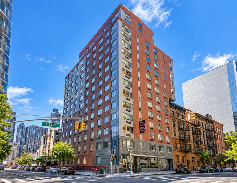 Building Photo - 308 E 38th St