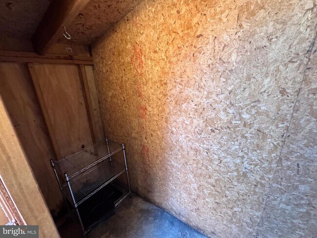 Building Photo - 1002 Worthington Dr