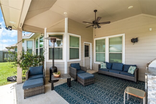 Building Photo - 16226 Amber Brown Dr