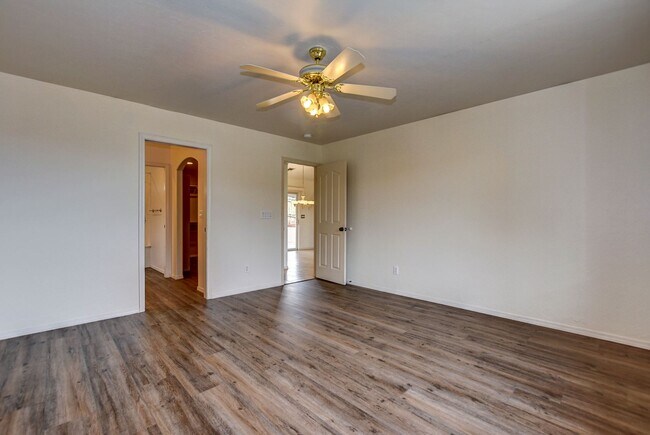 Building Photo - 8381 E Hopi Cir