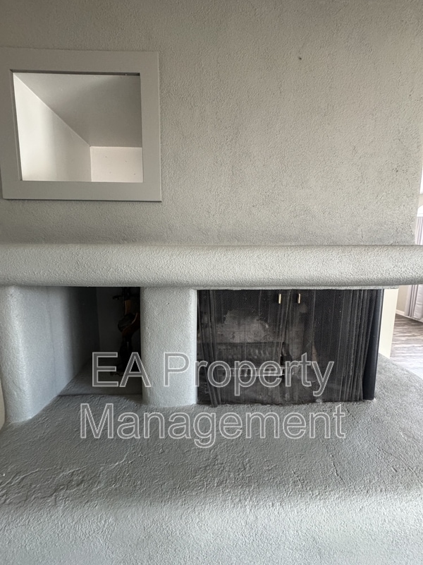 Building Photo - 1417 Dorothy St NE