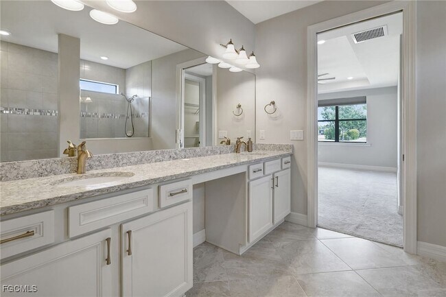Building Photo - 11752 Bowes Cir