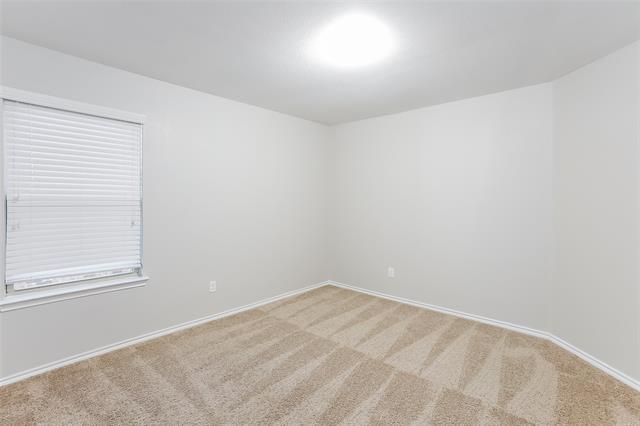 Building Photo - 1213 Basswood Ln