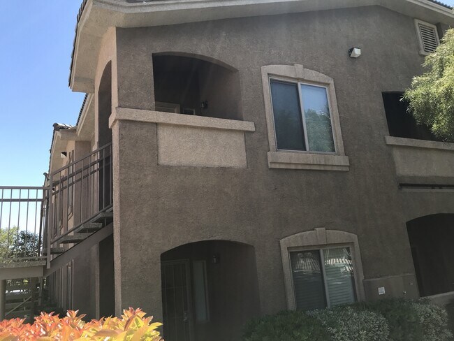 Building Photo - 8985 S Durango Dr