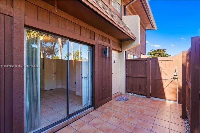 Building Photo - 6241 SW 116th Pl