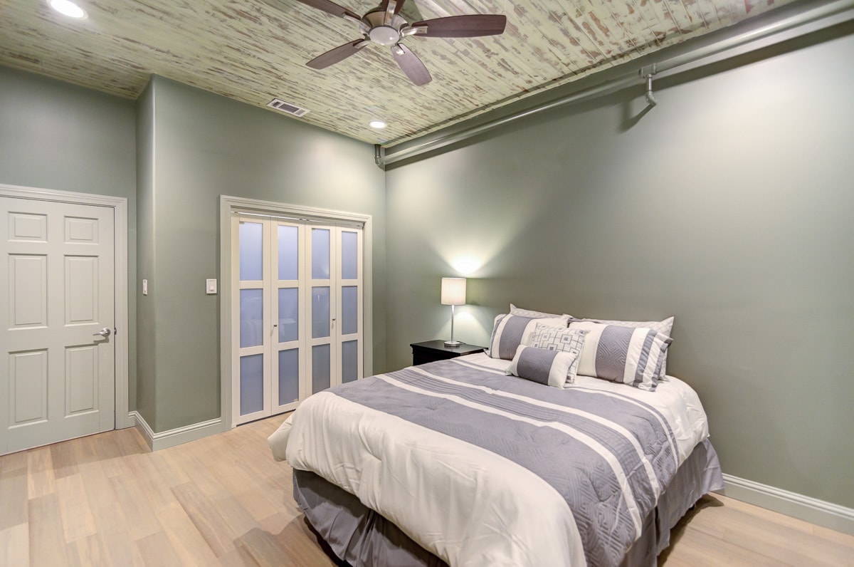 Building Photo - 1117 Washington St