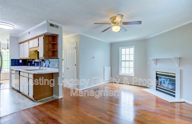 Building Photo - 845 Salem Pointe Ln