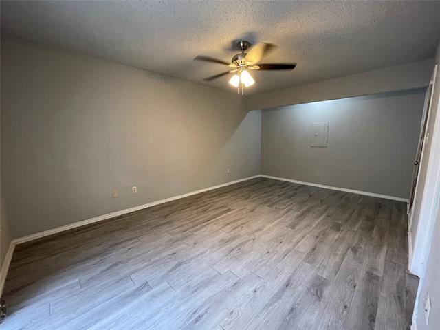 Building Photo - 602 Bellaire Dr