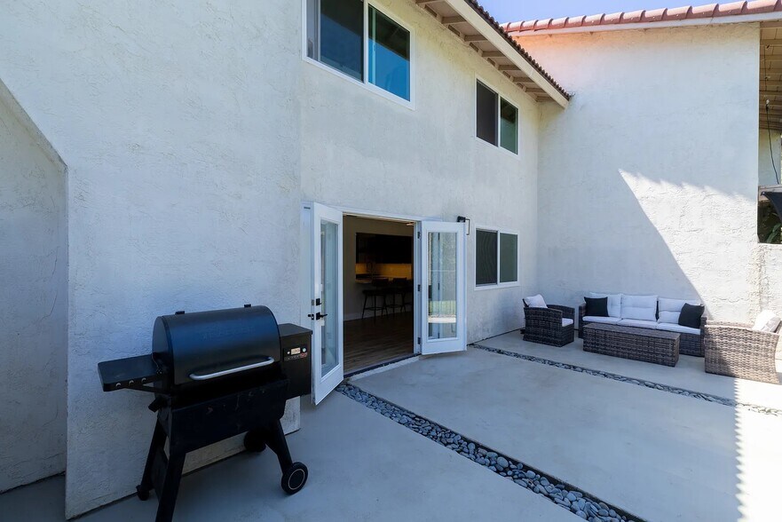Backyard - 3106 Avenida Christina