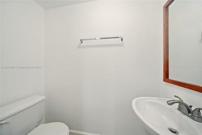 Building Photo - 14907 SW 80th St