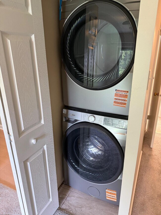 Building Photo - 1203 Crosshill Ct