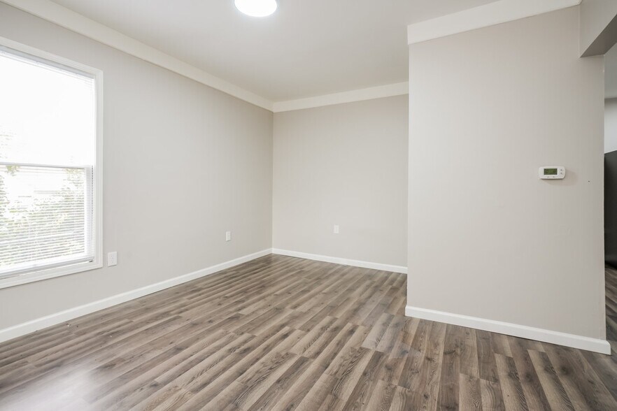 Building Photo - 1808 S Scott St