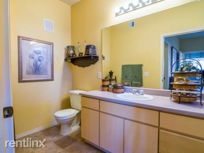 Building Photo - 4776 E Guadalupe Rd