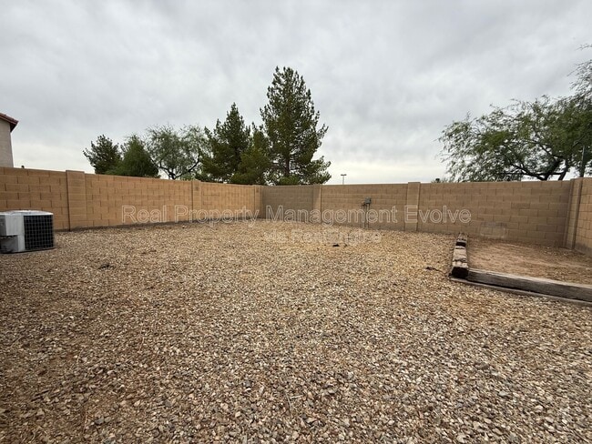 Building Photo - 9559 W Monte Vista Rd