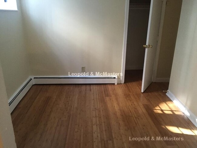 Building Photo - 181 Thorndike St