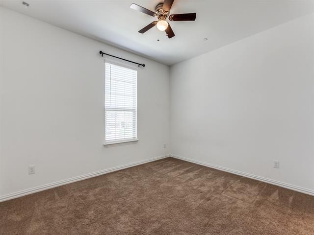 Building Photo - 2122 Creekbluff Ct