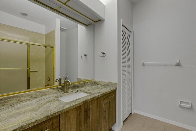 Building Photo - 4044 Penshurst Park