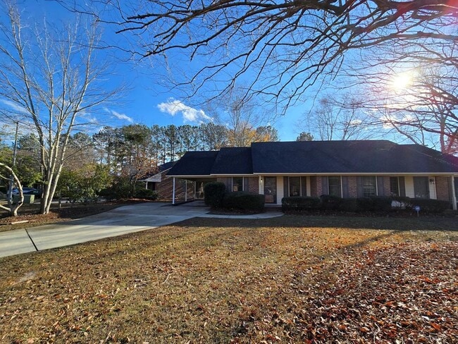 Primary Photo - 2230 Tudor St