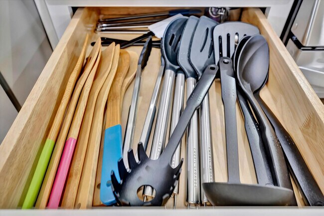 Building Photo - 7724 Simon Ridge Ct