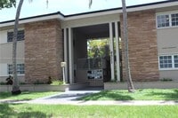 Building Photo - 6511 Santona St