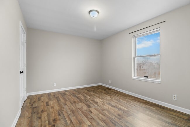 Building Photo - 1302 Sharptail Trail