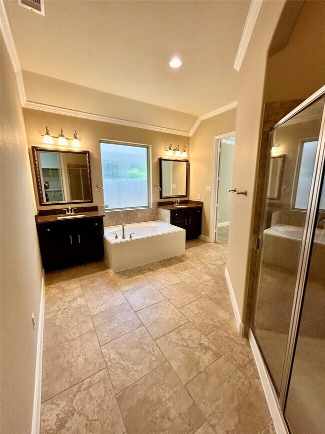 Building Photo - 27239 Aspen Falls Ln