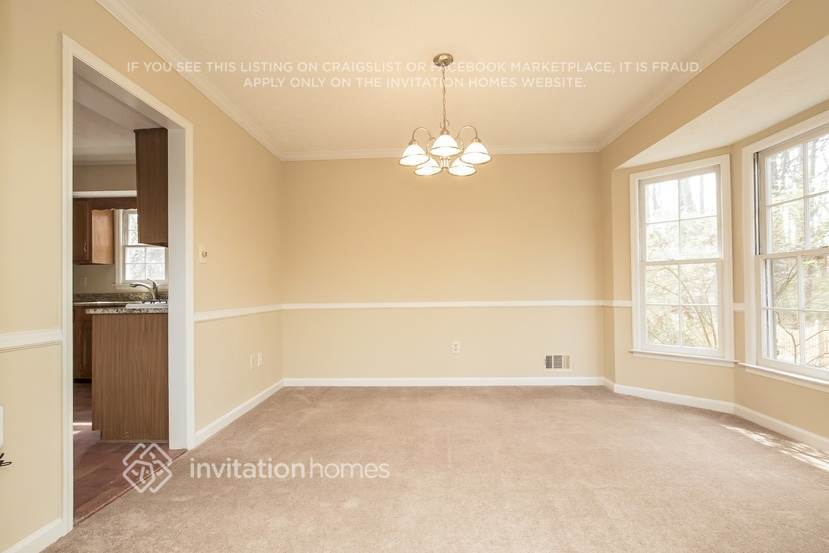 Building Photo - 1019 Pine Cove Dr SW