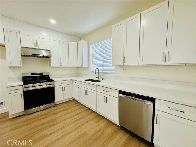 Building Photo - 17262 Ivy Ave