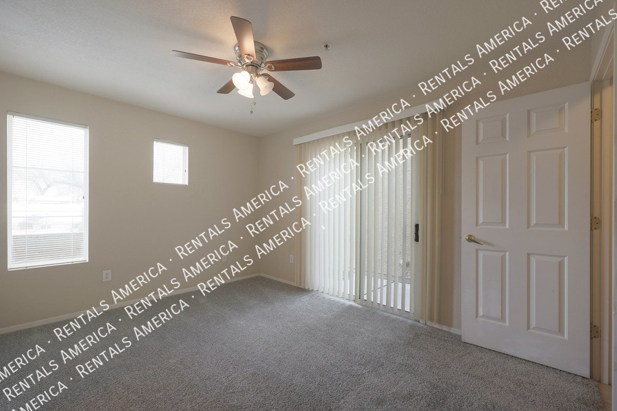Building Photo - 18250 N Cave Creek Rd