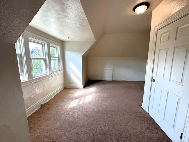 Building Photo - East Liberty - Apartments For Rent In Pittsburgh